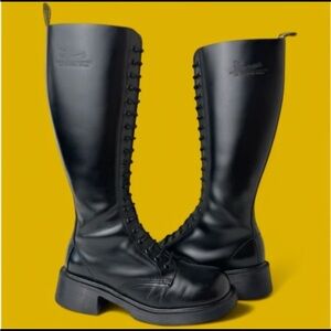 Vintage Dr. Martens England Black Smooth Leather Tall Heel Boots Women’s US 8